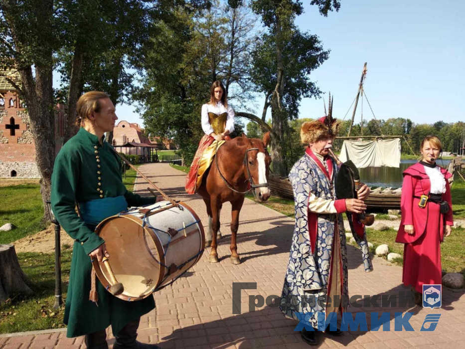 в номер IMG_3813.JPG